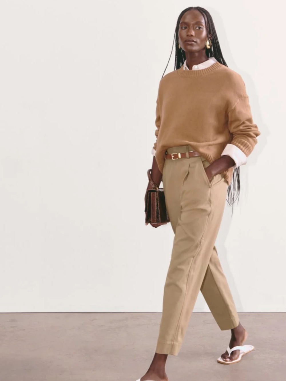 Everlane The Draper Tapered Pant in Buttersmooth - Size 6 - Ash Brown